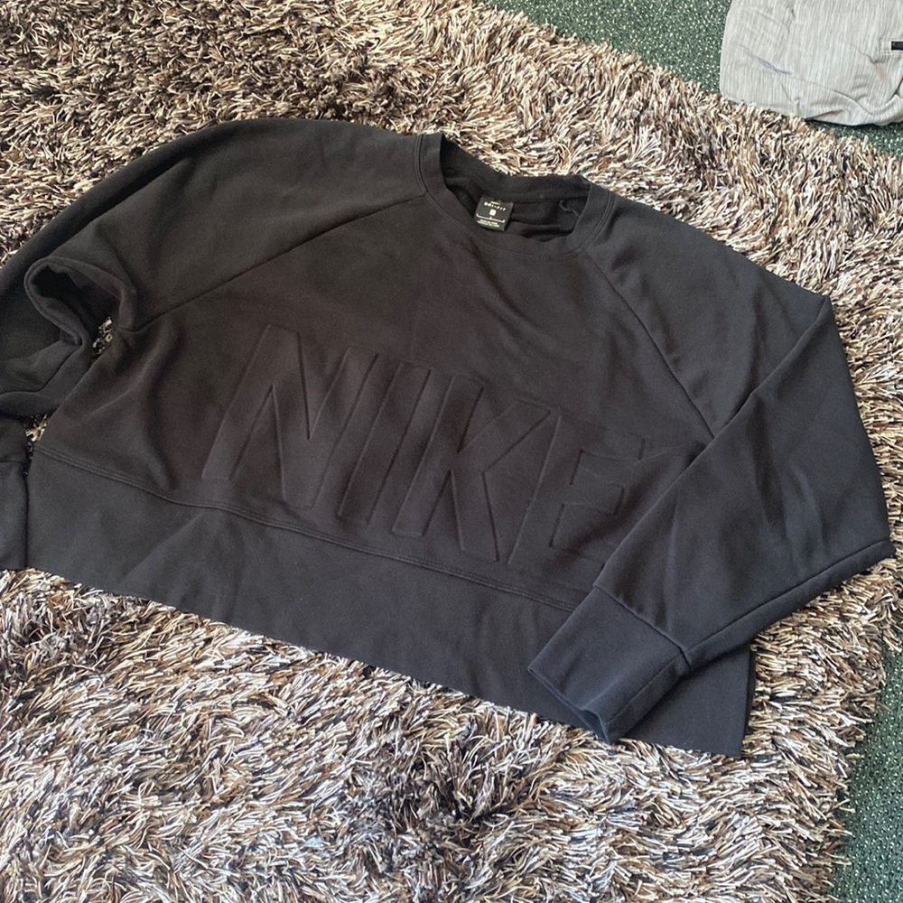 Nike Large crop sweater